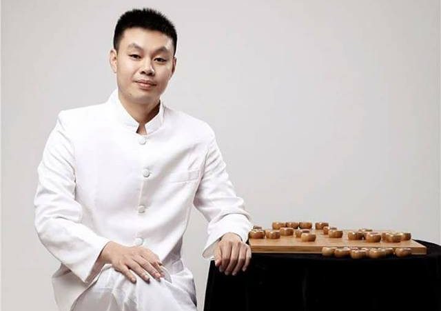 Hứa Ngân Xuyên nói về tinh thần của con chốt trong cờ tướng - Ziga