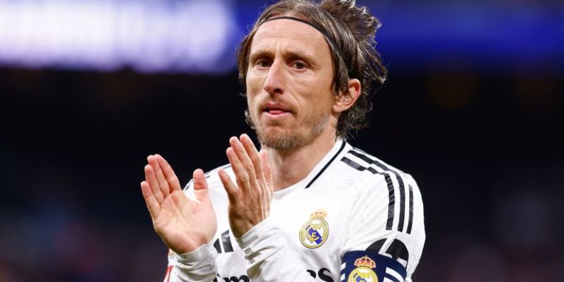 Luka Modrić thời trẻ với vóc dáng nhỏ bé