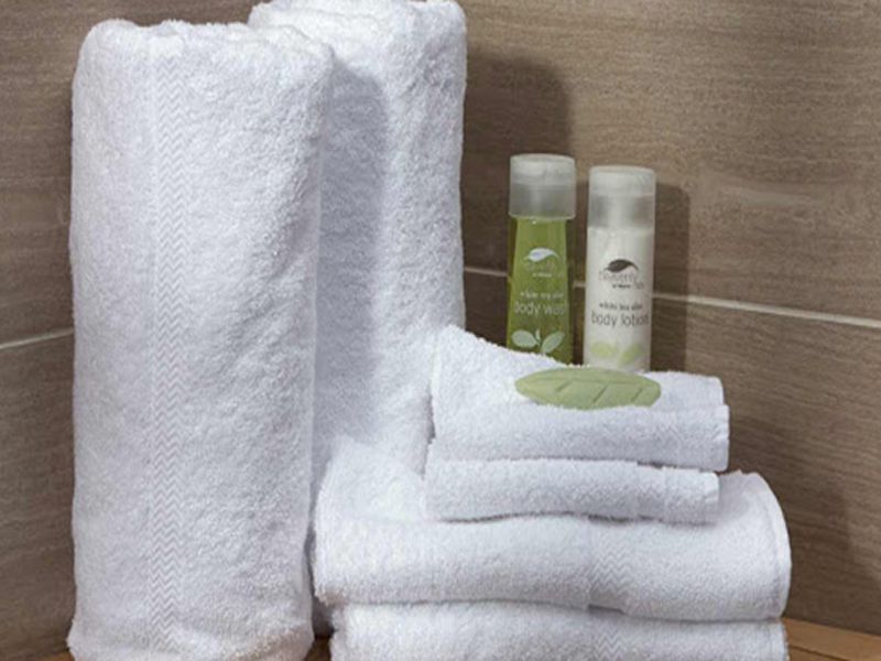 Khăn mặt và khăn tắm trong khách sạn có thật sự sạch hay không?